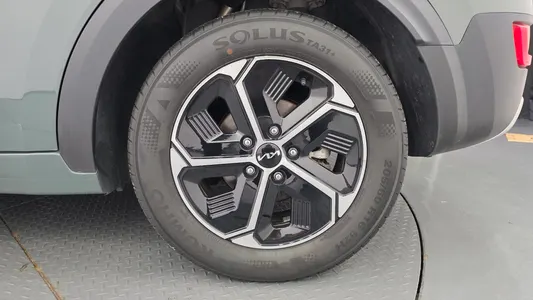 Kia 디 니로 2022 21