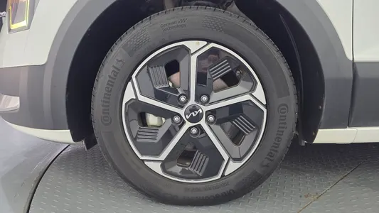 Kia 디 니로 2022 5