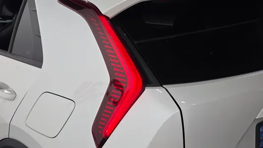 Kia 디 니로 2022 23