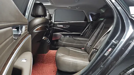 Kia K9 3.8 GDI 2019 11