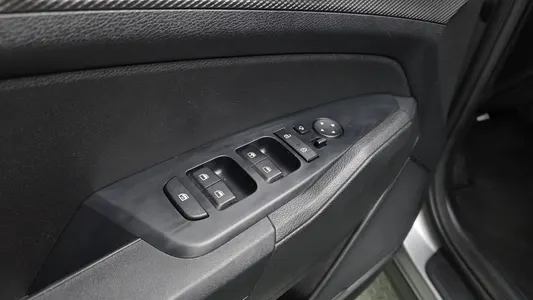 Kia 5 2.0 2WD 2022 20