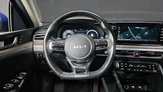 Kia K5 3 1.6 2021 14
