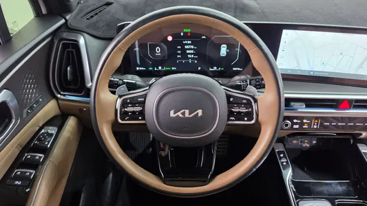 Kia 4 HEV 1.6 4WD 2023 13