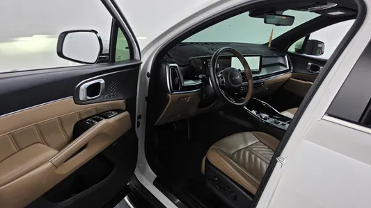 Kia 4 HEV 1.6 4WD 2023 10