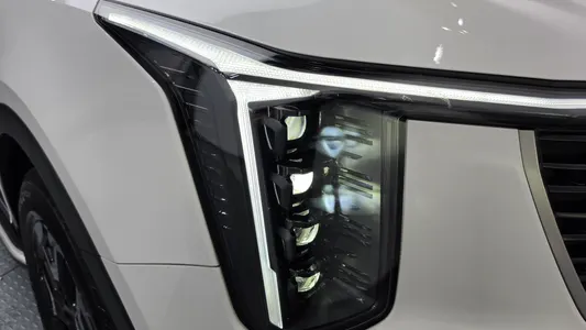 Kia 4 HEV 1.6 4WD 2023 23