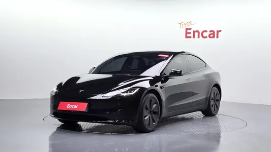 Tesla 3 AWD 2024