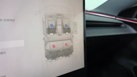 Tesla 3 AWD 2024 17
