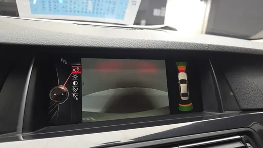 BMW 5 Series (F10) 520d 2015 15