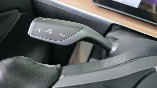 Tesla Y AWD 2021 30