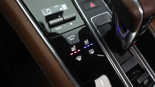 Porsche (971) 4.0 GTS 2021 28