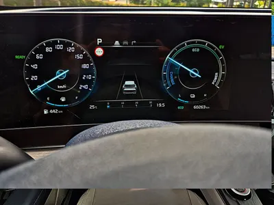 Kia 5 2WD 2023 8