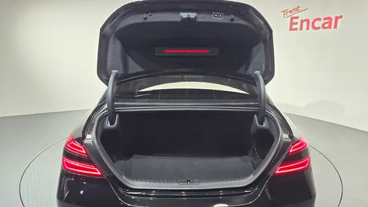 Genesis G70 3.3T 4WD 2022 18
