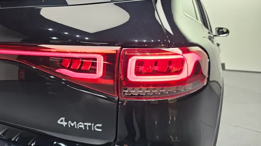 Mercedes-Benz EQB X243 EQB300 4MATIC AMG 2022 23