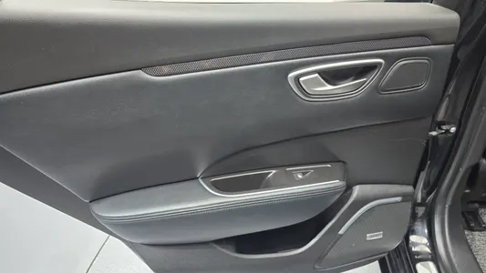 Renault Korea SM6 2.0 LPe LE () 2016 26
