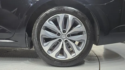 Renault Korea SM6 2.0 LPe LE () 2016 22