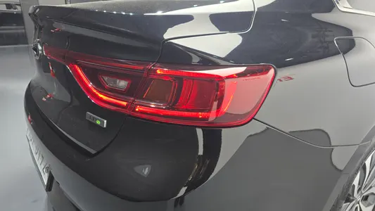 Renault Korea SM6 2.0 LPe LE () 2016 24