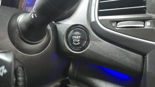 Renault Korea SM6 2.0 LPe LE () 2016 29