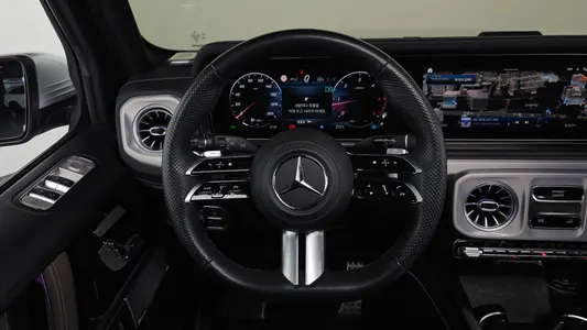 Mercedes-Benz G-Class W465 G450d 2024 13