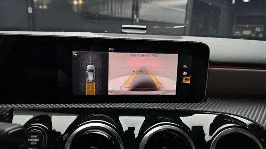 Mercedes-Benz A-Class W177 A220 2019 15