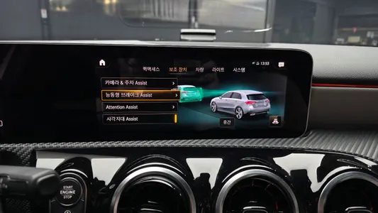 Mercedes-Benz A-Class W177 A220 2019 16