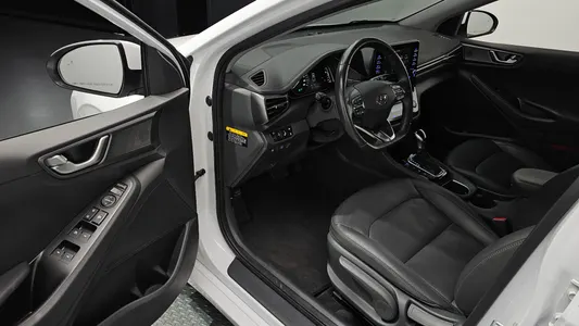 Hyundai 아이오닉 하이브리드 1.6 HEV 2020 10