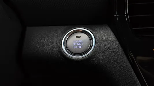 Hyundai 아이오닉 하이브리드 1.6 HEV 2020 20