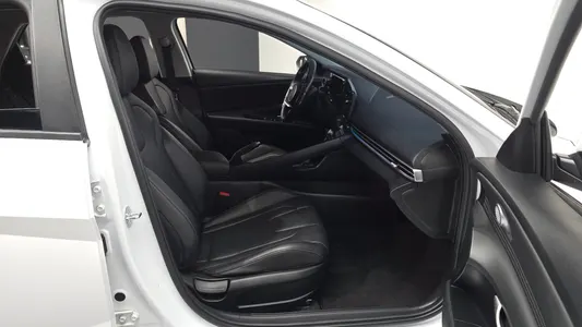 Hyundai (CN7) 1.6 LPi () 2023 11