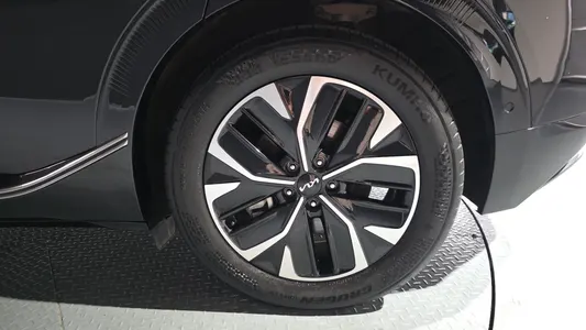 Kia EV6 2023 22