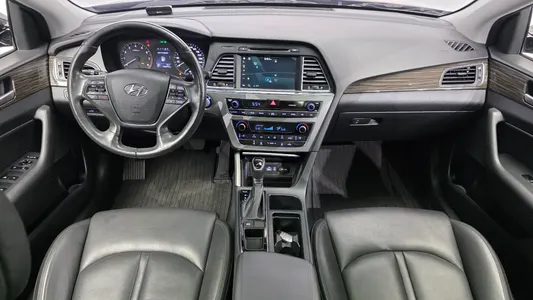 Hyundai LF 2.0 2014 7