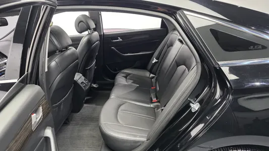 Hyundai LF 2.0 2014 27