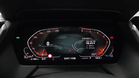 BMW 1 Series (F40) 118d 2021 8