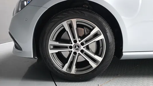 Mercedes-Benz E-Class W213 E350 4MATIC 2021 5