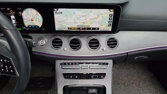 Mercedes-Benz E-Class W213 E350 4MATIC 2021 13