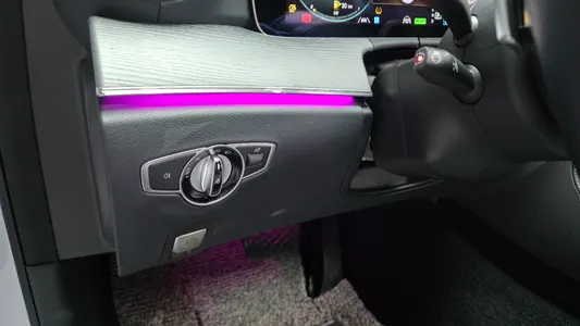 Mercedes-Benz E-Class W213 E350 4MATIC 2021 27