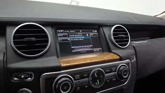 Land Rover 4 3.0 SDV6 SE 2016 15