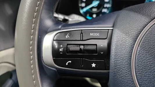 Kia 5 2WD 2022 29
