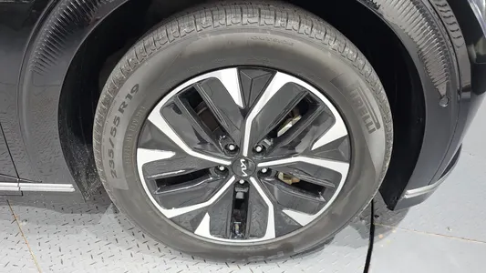 Kia EV6 4WD 2023 22