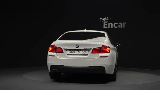 BMW 5 Series (F10) 520d xDrive 2014 4