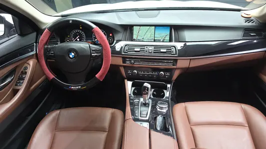 BMW 5 Series (F10) 520d xDrive 2014 7