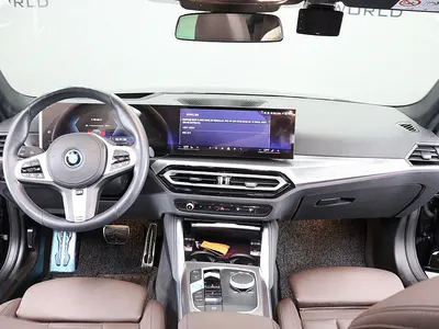 BMW i4 eDrive40 M 2024 8