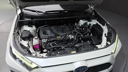Toyota RAV4 5 2.5 2WD 2022 6