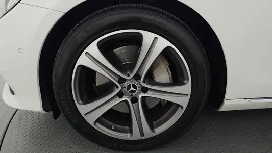 Mercedes-Benz E-Class W213 E300 2018 5