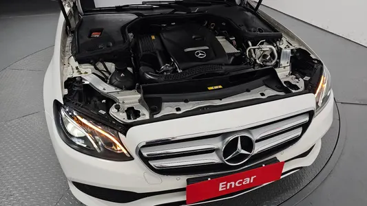 Mercedes-Benz E-Class W213 E300 2018 6