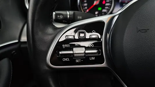 Mercedes-Benz E-Class W213 E300 2018 32