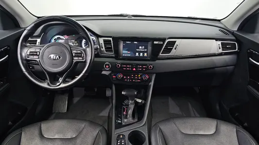 Kia Niro 2016 7