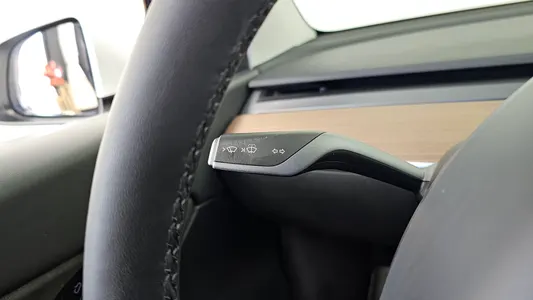 Tesla Y RWD 2021 30
