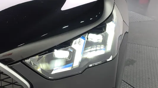 BMW iX2 (U10) eDrive 20 M 2024 22