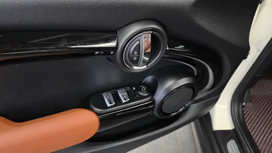 MINI S Convertible 2021 27