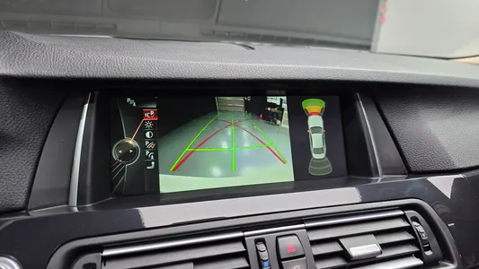 BMW 5 Series (F10) 520d 2013 16