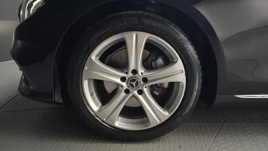 Mercedes-Benz E-Class W213 E200 2018 5